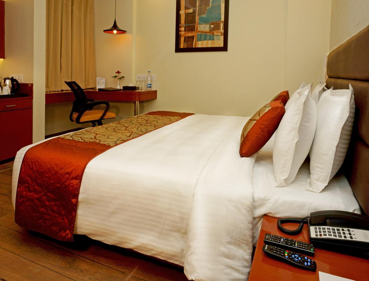 Hotel Amalfi Grand Patna  Pokoj fotografie