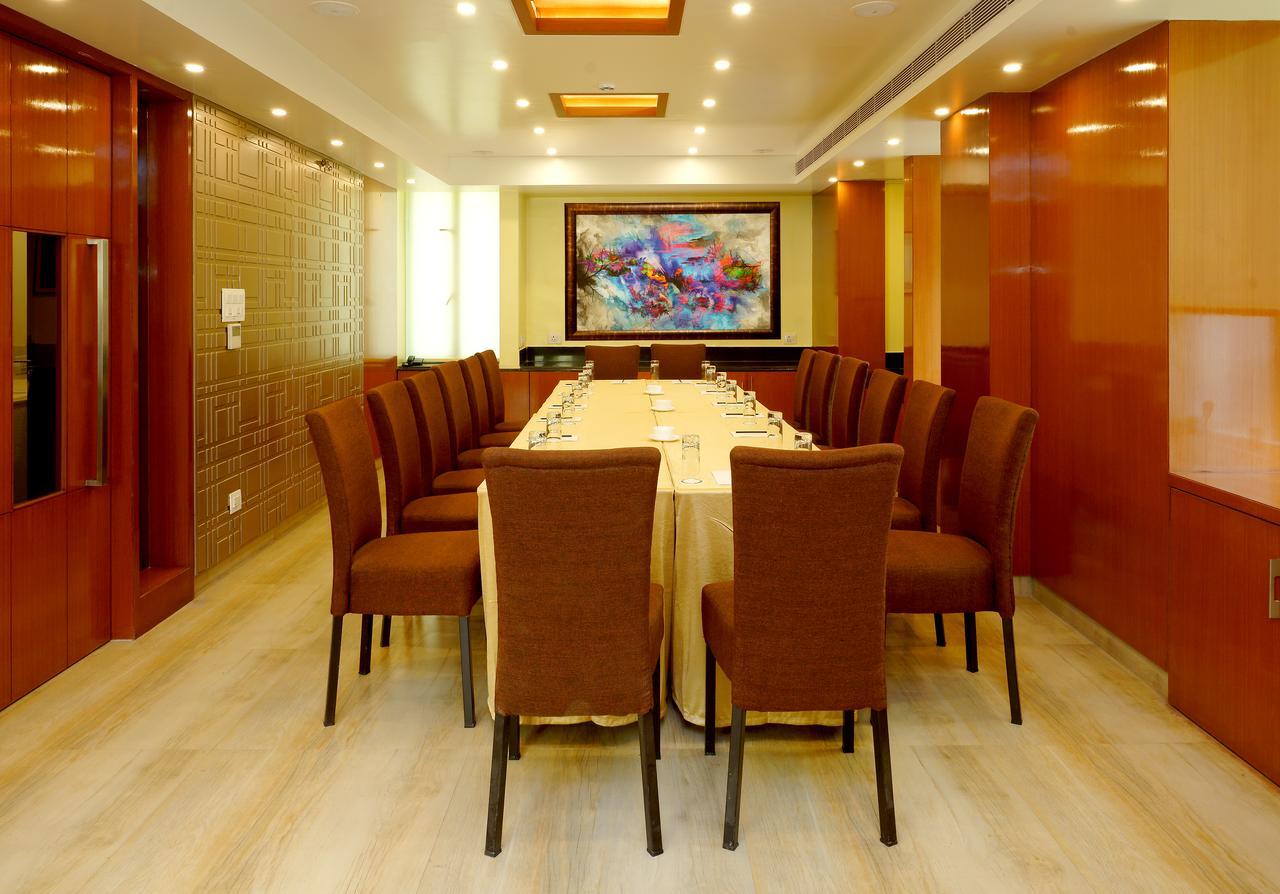 Hotel Amalfi Grand Patna  Pokoj fotografie